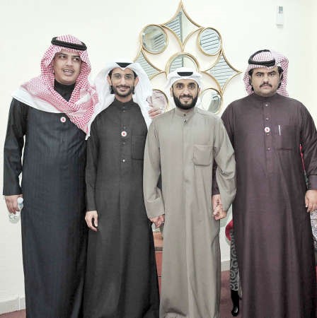 مشعل الغانم متوسطا فرسان الامسية