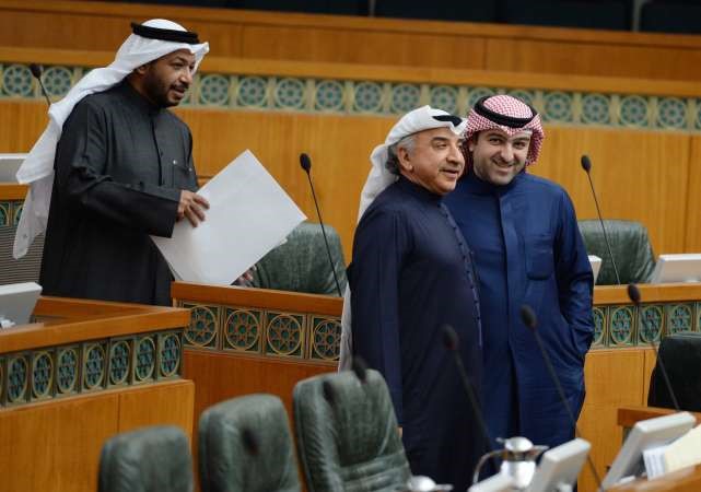 ياسر ابل ودعبدالحميد دشتي وفيصل الدويسان