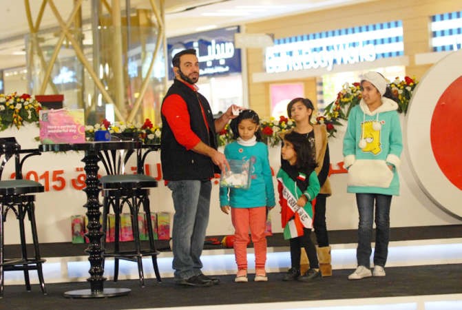 اطفال مشاركون في احدى الفقرات﻿