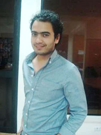 عادل فتحي﻿