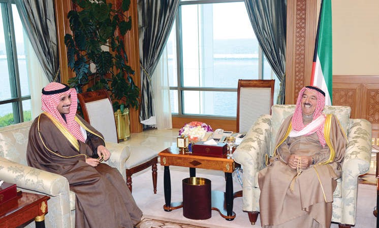 صاحب السمو الامير لدى استقباله مرزوق الغانم ﻿