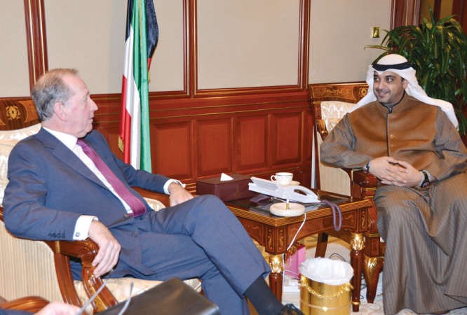 الشيخ محمد العبدالله مع عمدة مدينة لندن النائب الدرمان الن يارو﻿
