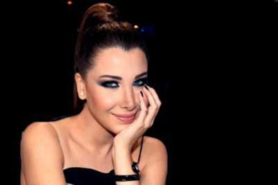 نانسي عجرم تنشر صورة نادرة تجمعها مع فاتن حمامة.. شاهدها