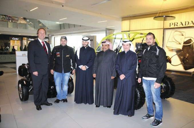السفير الالماني اويجين فولفارت في جناح الغانم مارين﻿