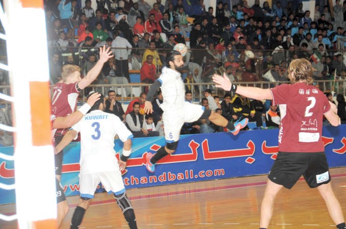 الازرق قدم مستوى طيبا في المباراة ﻿