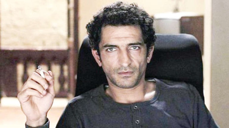 عمرو واكد﻿