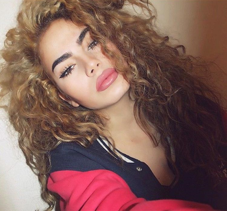 بالصور.. عندما يجتمع الجمال اللبناني مع الإيراني هذا ما يحدث