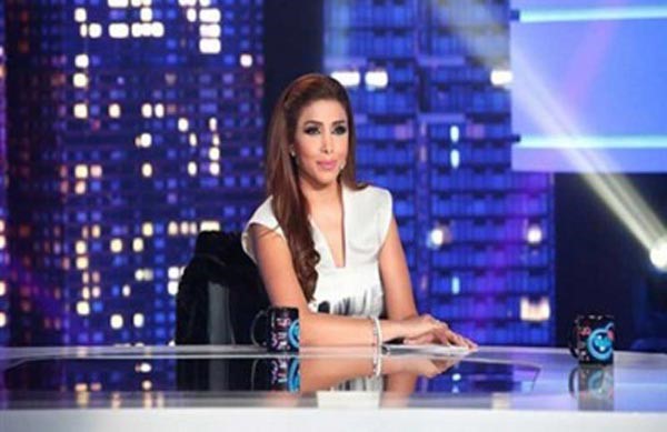 بالفيديو : كيف أستهزأت اروى من هيفاء وهبي وفستانها
