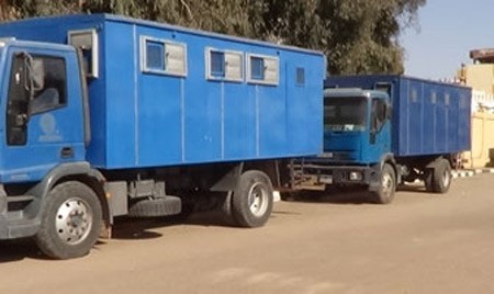 إعادة محاكمة 4 ضباط حصلوا على براءة في «سيارة الترحيلات»