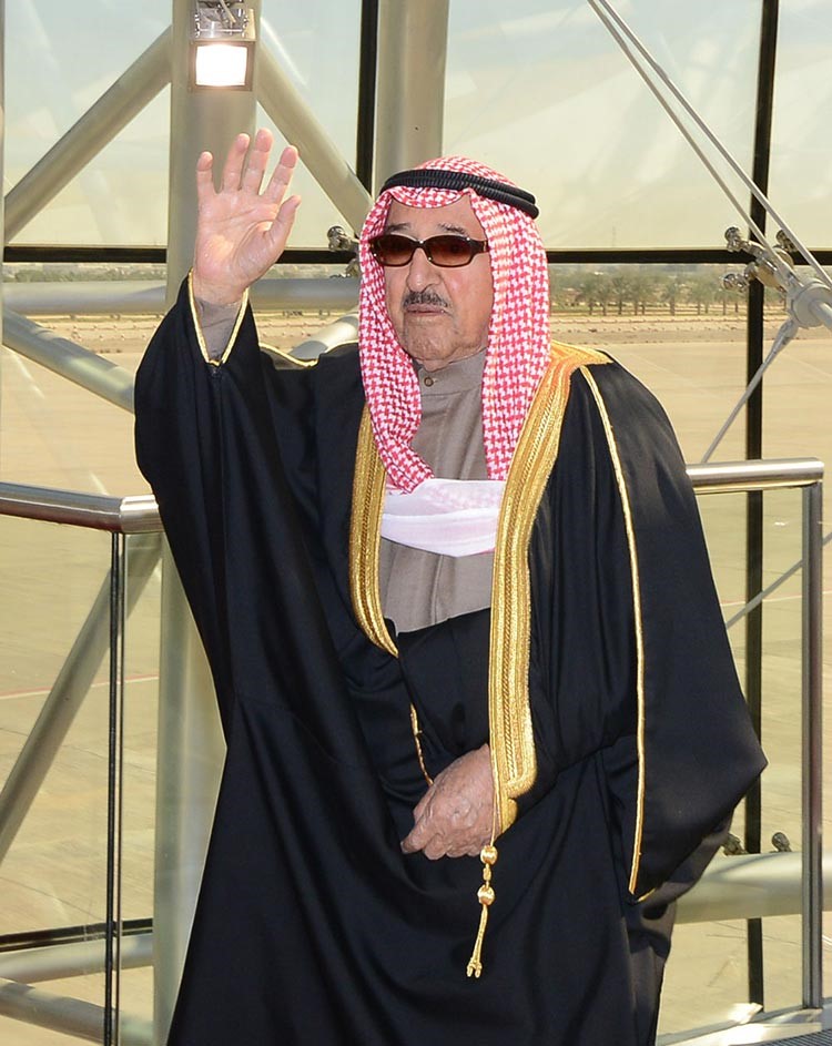 سمو أمير البلاد يتوجه إلى المملكة العربية السعودية لتقديم واجب العزاء في وفاة خادم الحرمين الشريفين 