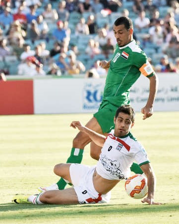 أسود الرافدين تزأر.. والأبيض «يبيضها»