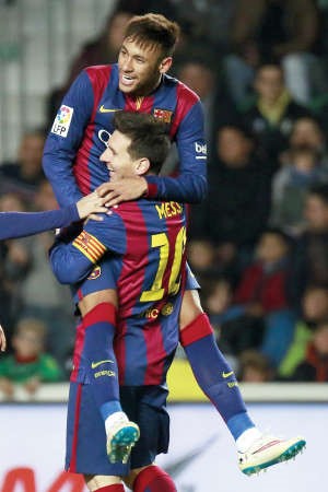 برشلونة يضرب التشي بـ «الستة»