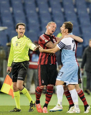 لاتسيو يزيد أوجاع ميلان