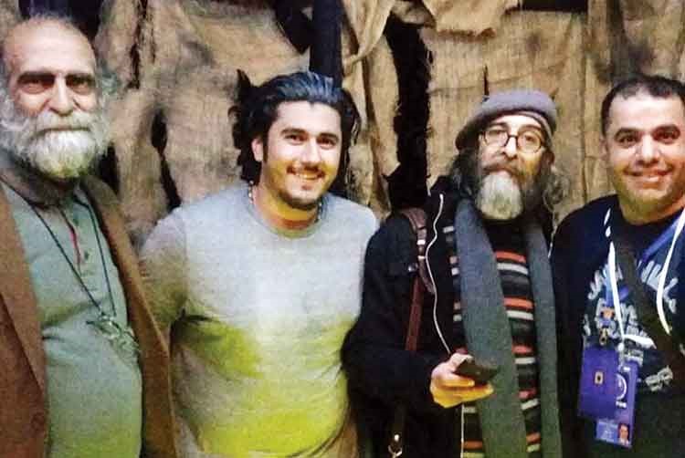 ومع نجوم المسرح الايراني