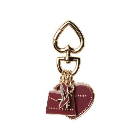 تشارلز آند كيث تحتفل بـ «LOVE, VALENTIN»