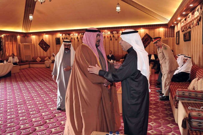 الشيخ ثامر العلي معزيا 