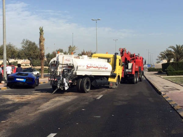 حادث تصادم الرياضية وتنكر المياه