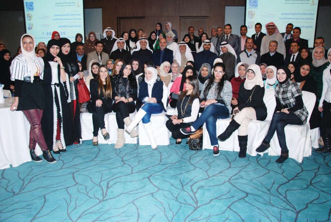 لقطة تذكارية للمشاركين بالدورة التدريبية﻿