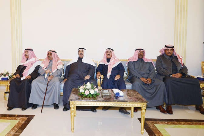 سمو الشيخ ناصر المحمد والشيخ فيصل السعود والشيخ جابر العبدالله والشيخ صباح الخالد والشيخ علي العبدالله