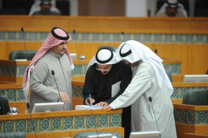 ماجد موسى وعبدالله المعيوف وسلطان اللغيصم
﻿