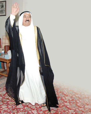 أمير المبادرات وقائد الإنسانية