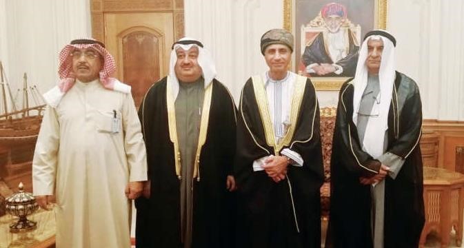 صاحب السمو السيد فهد بن محمود ال سعيد مع الزملاء وليد النصف وعدنان الراشد وعماد بوخمسين﻿