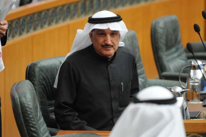 كامل العوضي
