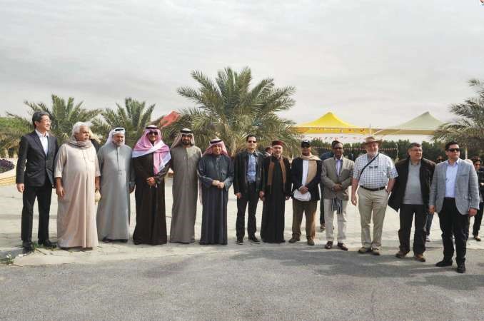 السفير ضاري العجران مع عدد من السفراء والديبلوماسيين والحضور