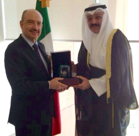 السفير سميح جوهر حيات ونائب وزير الخارجية المكسيكي السفير كارلوس دي ايكازا 