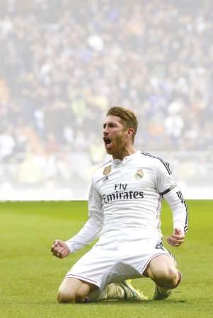 ريال مدريد يكتسح ريال سوسييداد برباعية