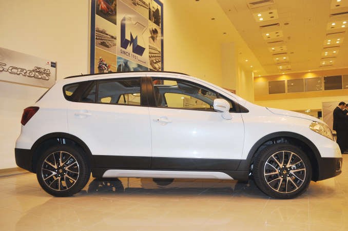 سوزوكي SX4