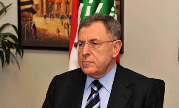 الحريري صامت والسنيورة غاضب.. وبري «إطفائي» حوار المستقبل ـ حزب الله: يهتز ولا يقع
