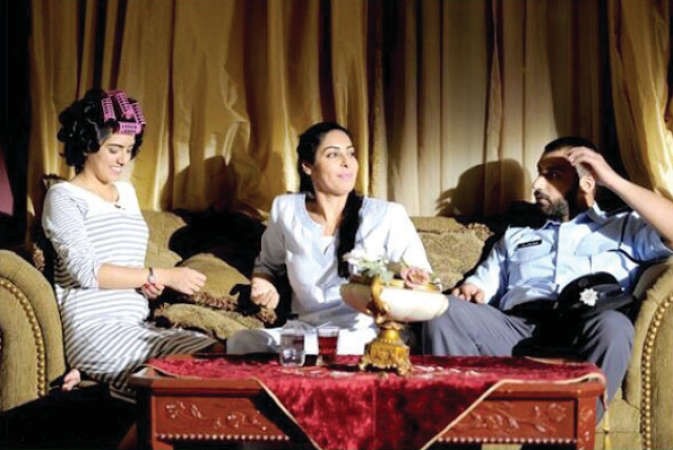 نور في احد اعمالها الفنية