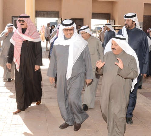 سمو رئيس الوزراء الشيخ جابر المبارك والشيخ محمد الخالد ومحمد ضيف الله شرار ويبدو م عبدالعزيز الابراهيم