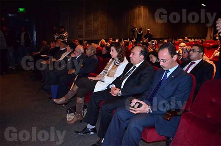 بالصور.. حفل تأبين فاتن حمامة وسط غياب أسرتها وحضور فني متواضع