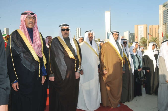هند الصبيح وثابت المهنا والشيخ محمد العبدالله والشيخ احمد النواف والشيخ فيصل الحمود والشيخ فواز الخالد