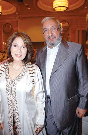 نور الشريف: لم أُعدْ بوسي لذمتي ومازلنا منفصلين.. لكننا أصدقاء