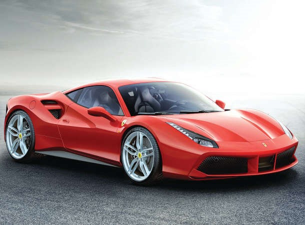 فيراري 488GTB.. قوة هائلة لتجربة قيادة خارقة