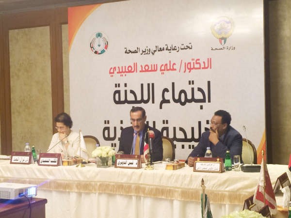 دقيس الدويري ودنوال الحمد خلال الاجتماع 