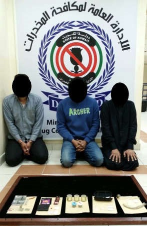 المضبوطات هي 270 غرام ايس وحشيش وماريغوانا و150 حبة