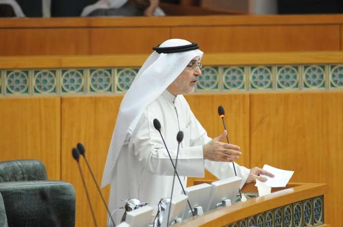 احمد لاري﻿