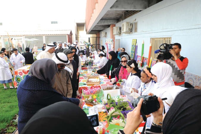 جولة على انشطة الطالبات ﻿