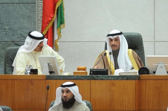 رئيس مجلس الامة مرزوق الغانم وماجد موسى على المنصة هاني الشمري
