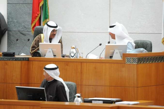 نائب رئيس مجلس الامة مبارك الخرينج وامين السر معادل الخرافي
