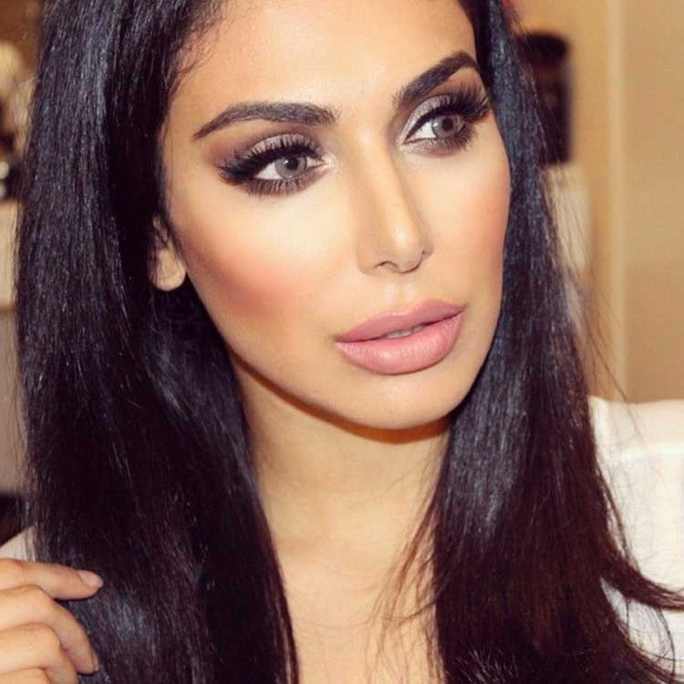 بالصور.. عراقية جميلة تفوق أحلام وهيفاء وهبي شهرة على إنستغرام وتتصدر الصحف