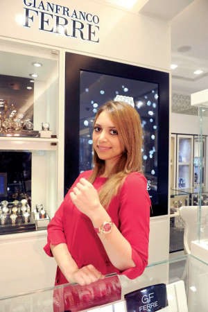 GF FERRE تصاميم حصرية للاحتفاء  بعيد العشاق لدى «روائع جنيف» للساعات