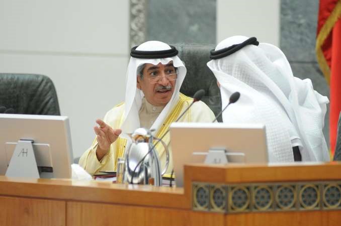 معادل الخرافي مترئسا الجلسة