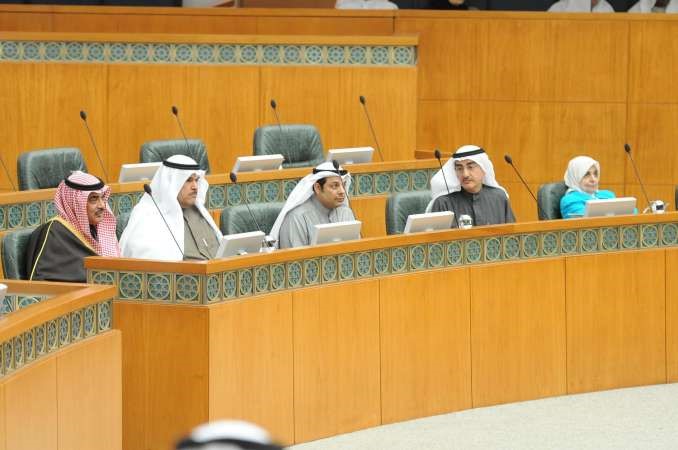 الشيخ صباح الخالد والشيخ سلمان الحمود ويعقوب الصانع ومعبدالعزيز الابراهيم وهند الصبيح
