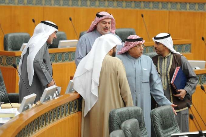 الشيخ خالد الجراح ودعلي العمير وصالح عاشور وخليل الصالح