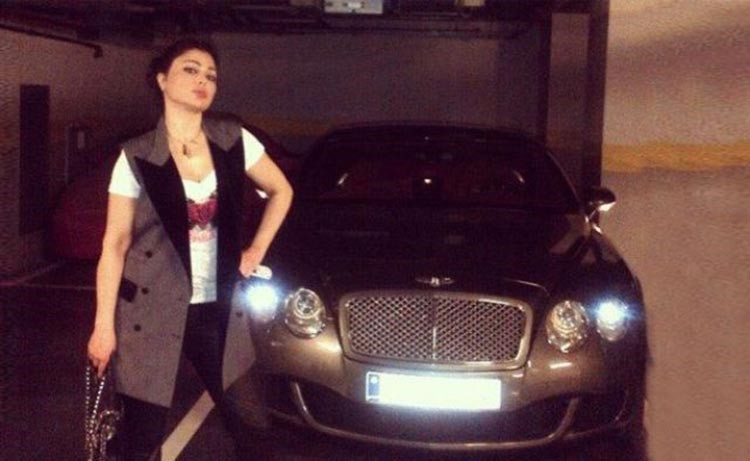 بالصور.. تعرف على سيارات هيفاء وهبي الفارهه